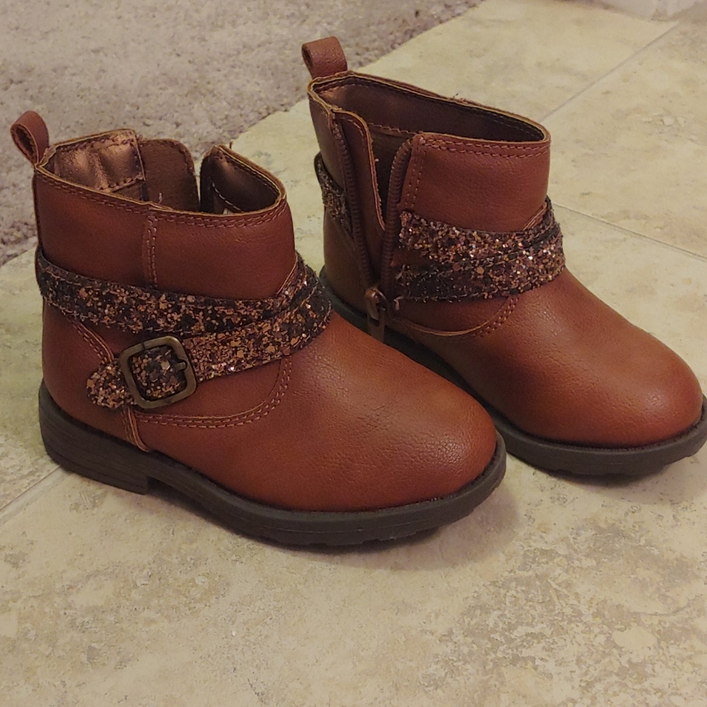 Carter's boots